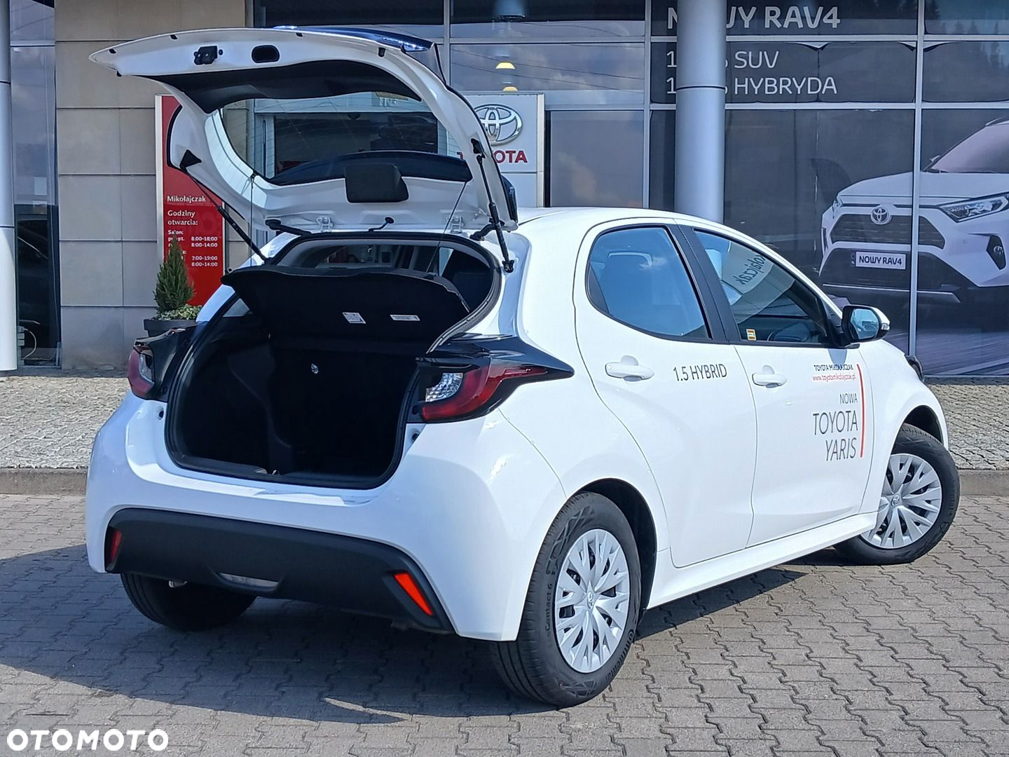 Toyota Yaris - 6