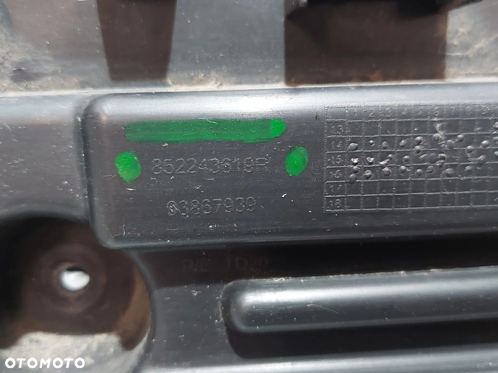ŚLIZG ZDERZAKA PRAWY TYŁ RENAULT TRAFIC III 3 LONG R2016 NR 852243619R - 2