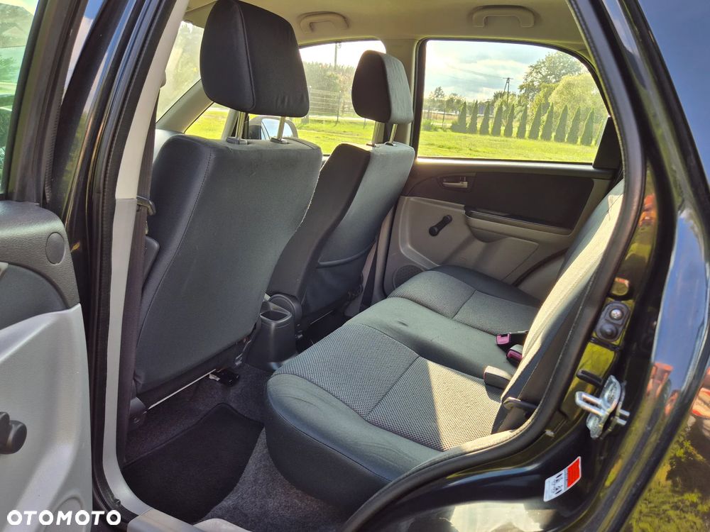 Suzuki SX4 - 11