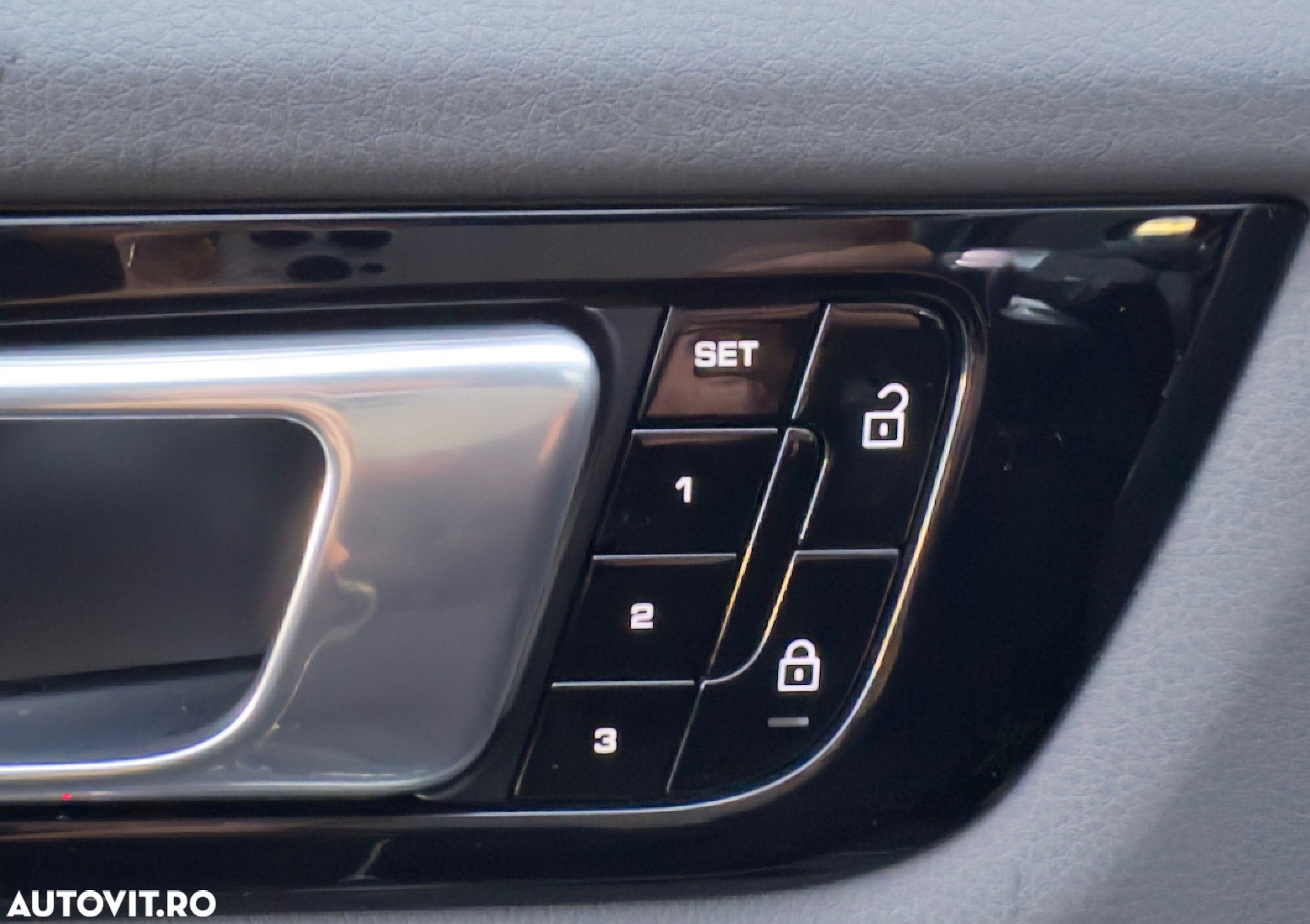 Porsche Cayenne E-Hybrid Tiptronic S - 26
