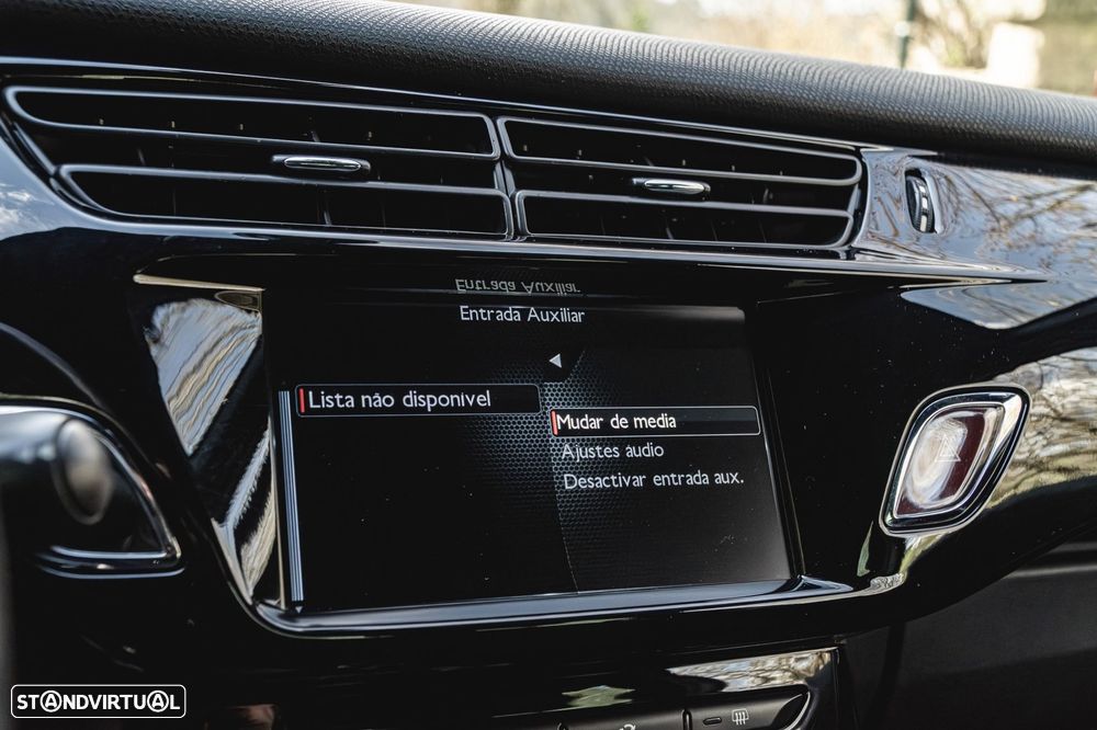 Citroën DS3 1.6 e-HDi So Chic - 29