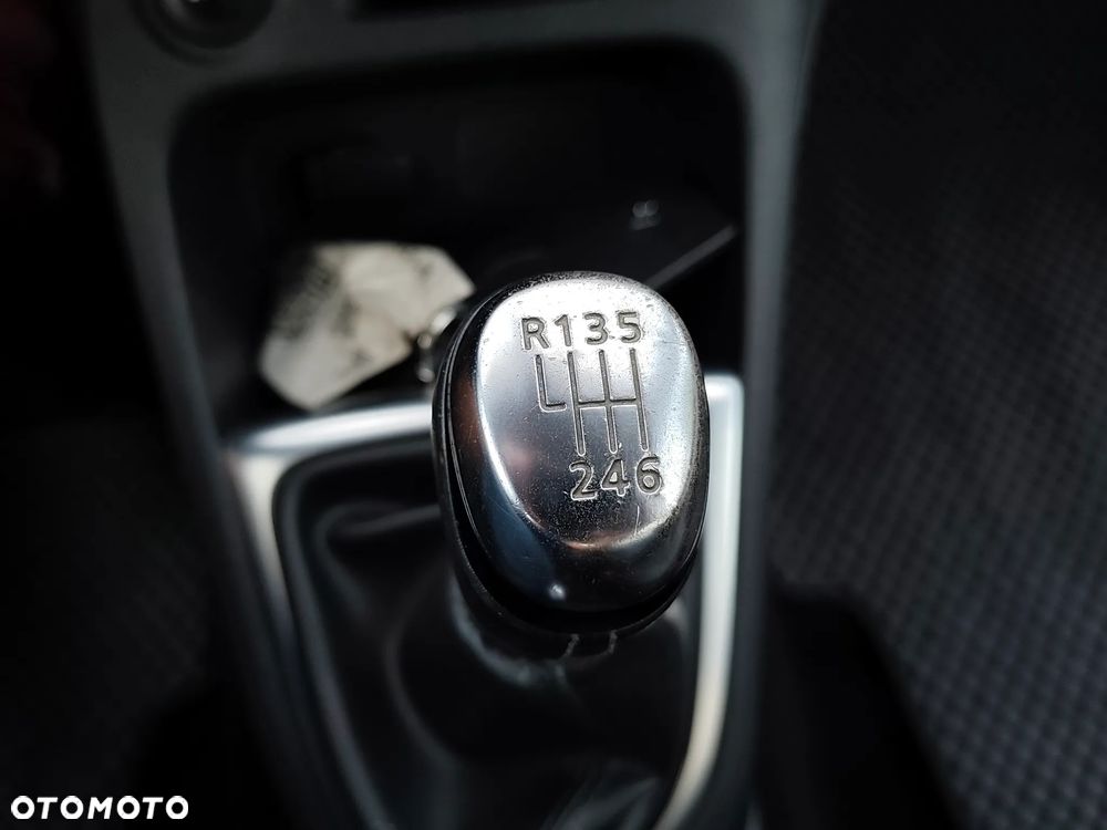 Renault Captur ENERGY dCi 110 Intens - 32