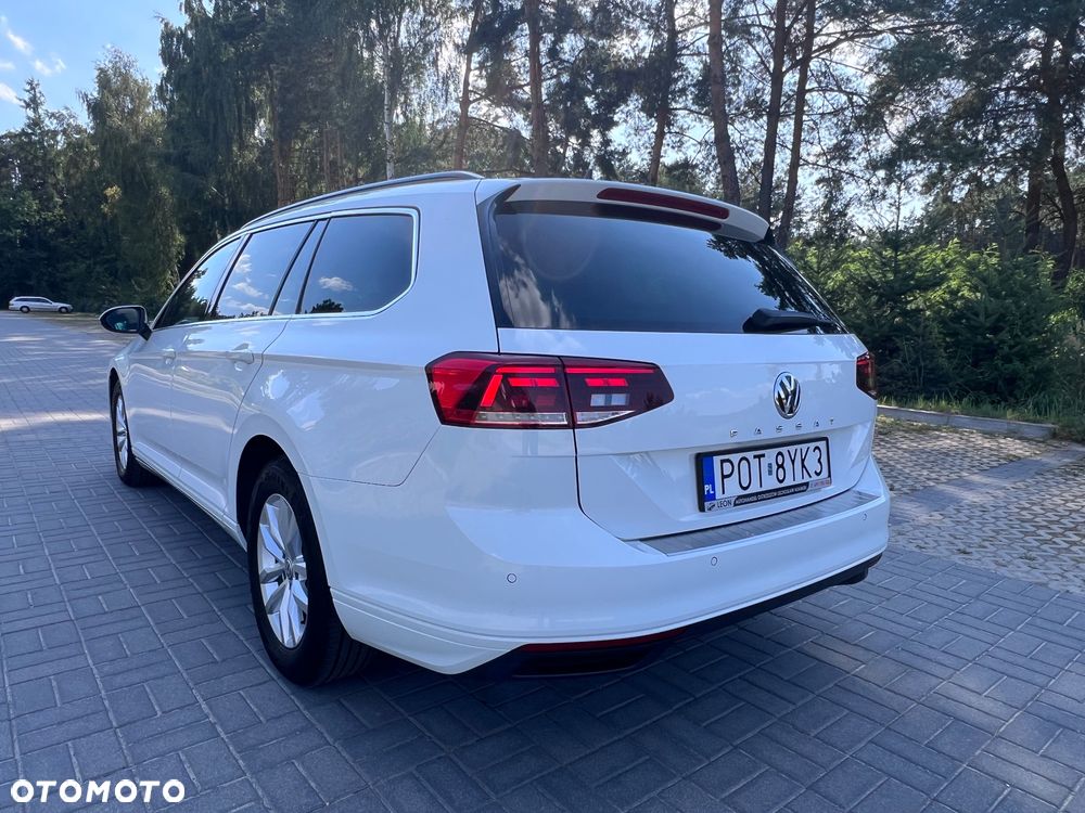 Volkswagen Passat - 6