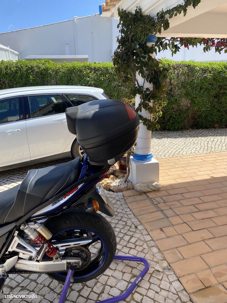 Suzuki GSX 1400 K7 FE - 7