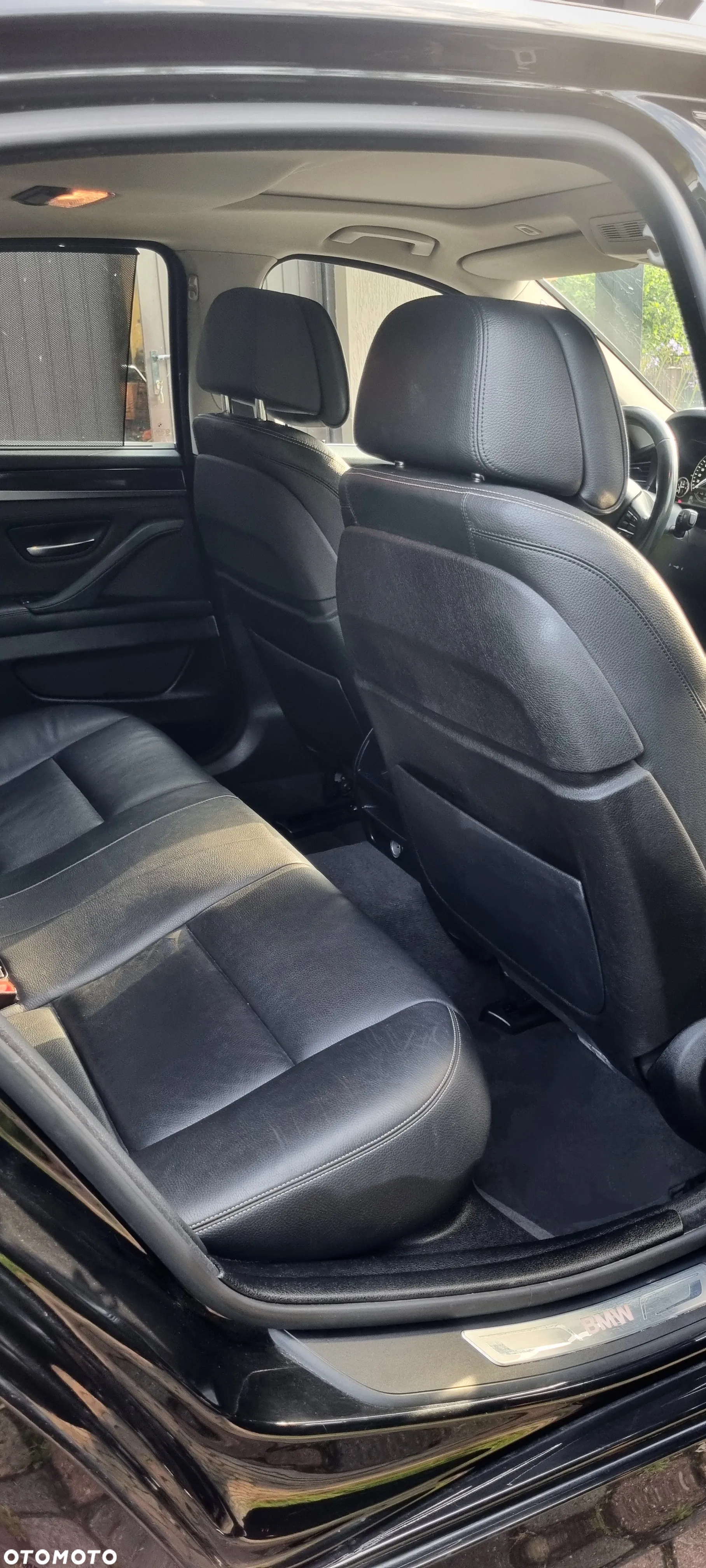 BMW Seria 5 530d xDrive Modern Line - 29