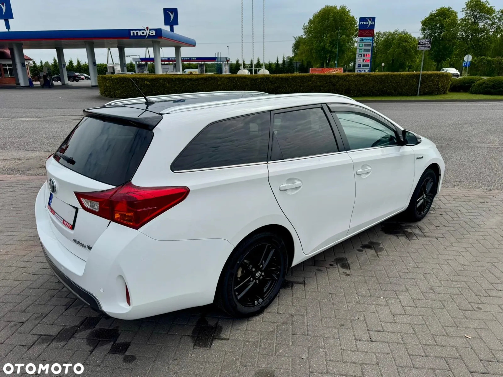 Toyota Auris 1.8 HSD Prestige - 6