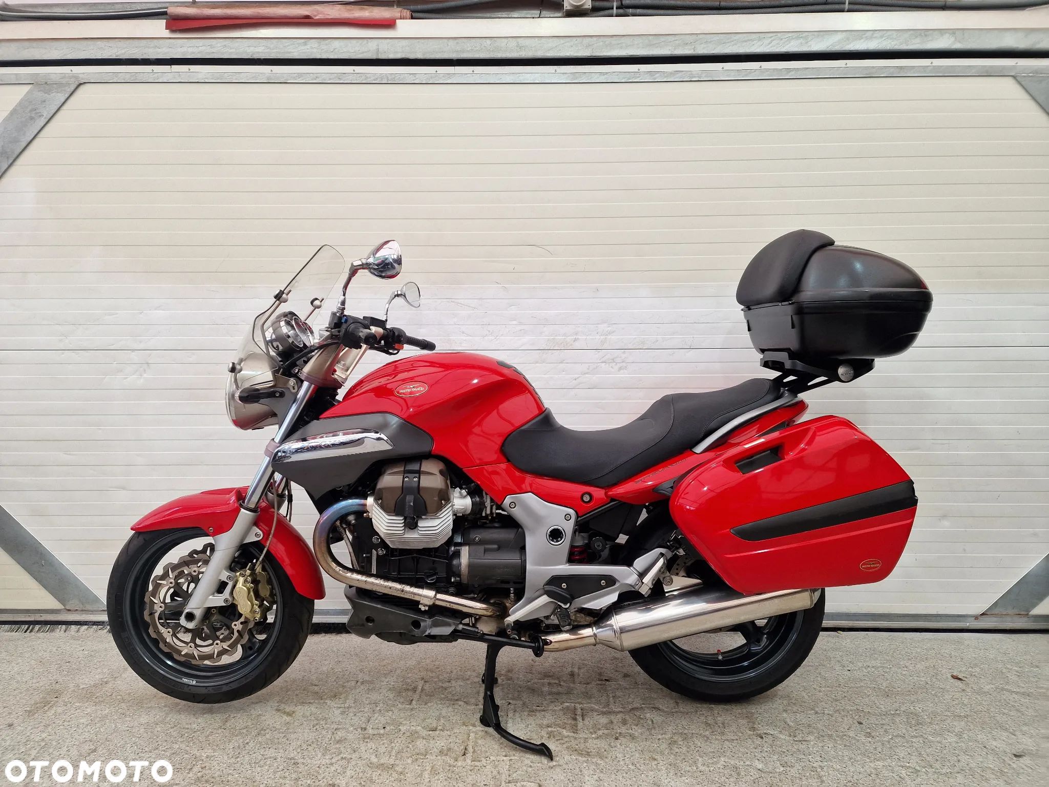 Moto Guzzi Breva - 1