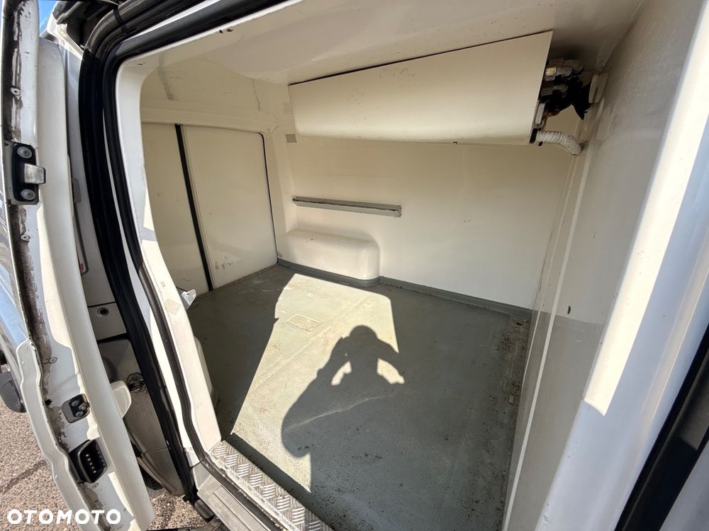 Mercedes-Benz Vito - 14