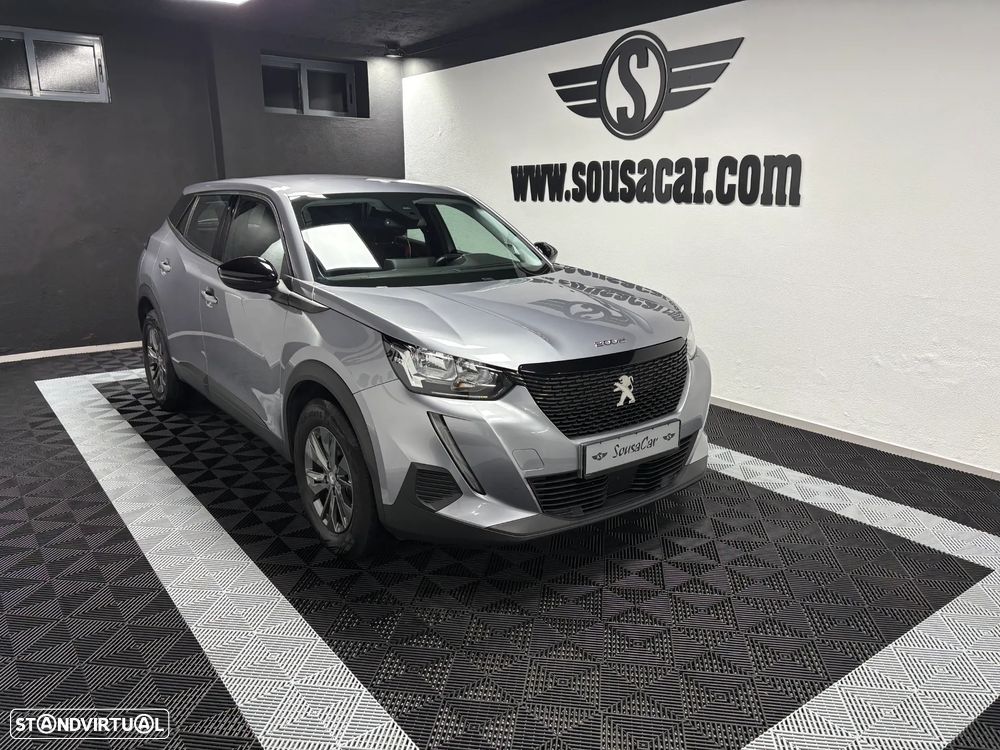 Peugeot 2008 1.2 PureTech Active EAT8 - 3