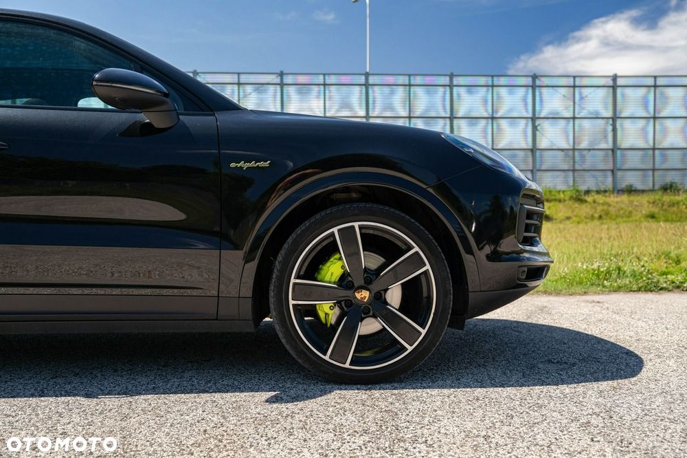 Porsche Cayenne - 9