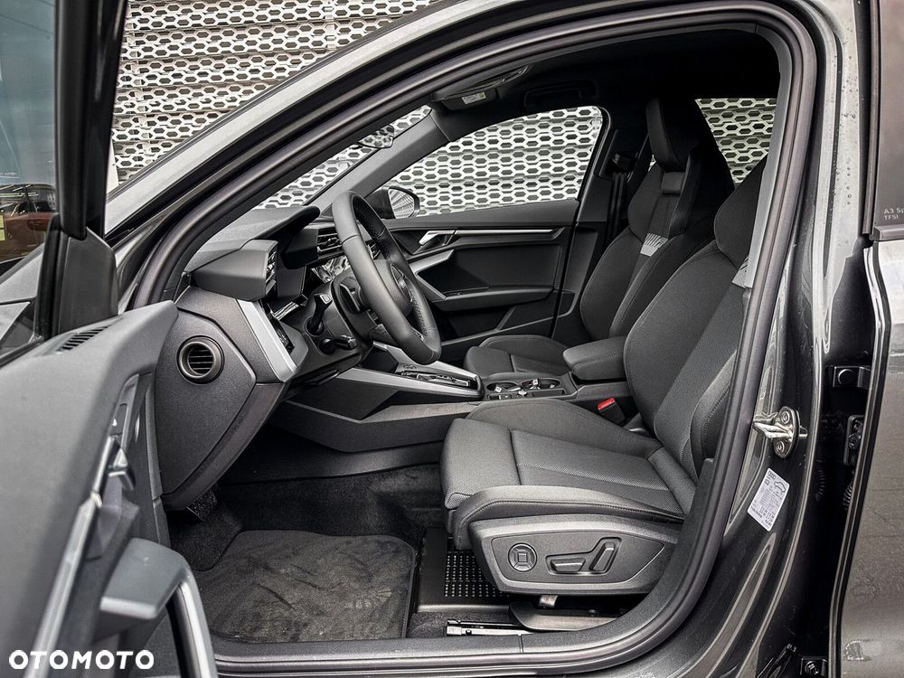 Audi A3 Sportback - 19