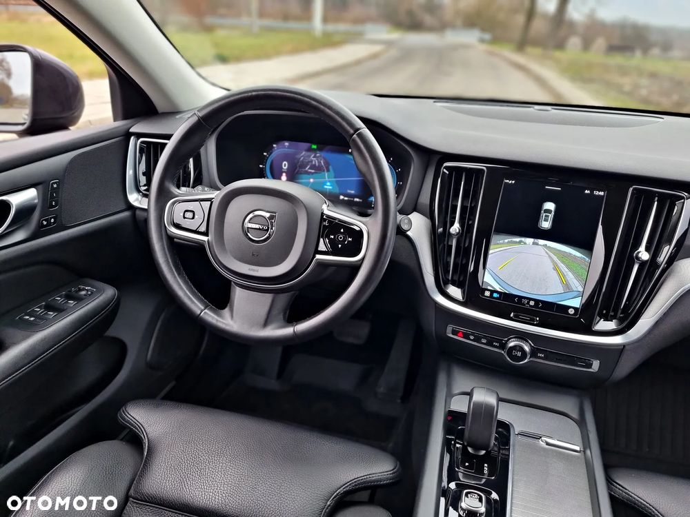 Volvo V60 Cross Country B4 D AWD Geartronic Pro - 17