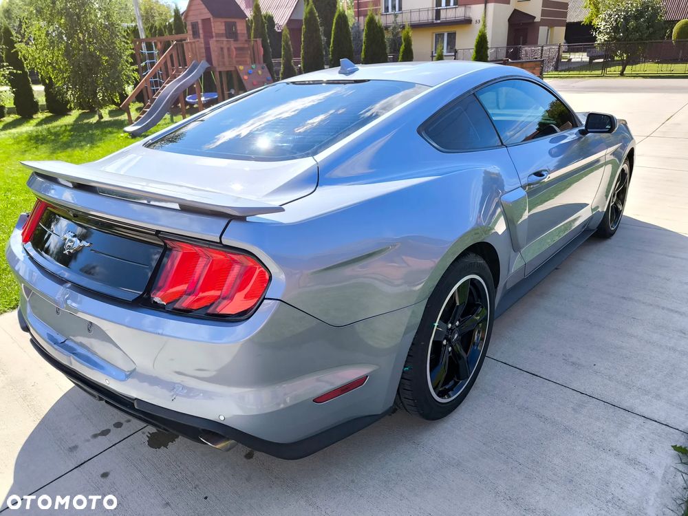 Ford Mustang 2.3 Eco Boost - 8