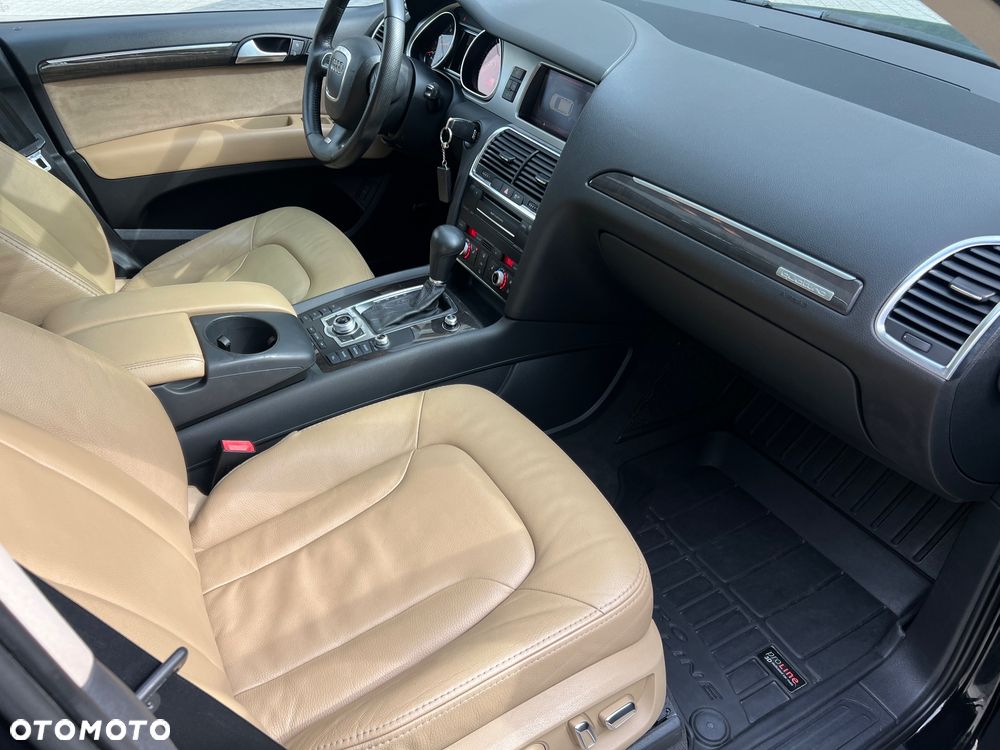 Audi Q7 3.0 TDI DPF Quattro Tiptr - 9