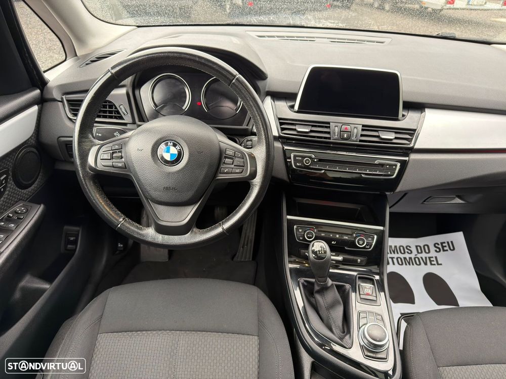 BMW 216 Active Tourer d Line Sport - 8
