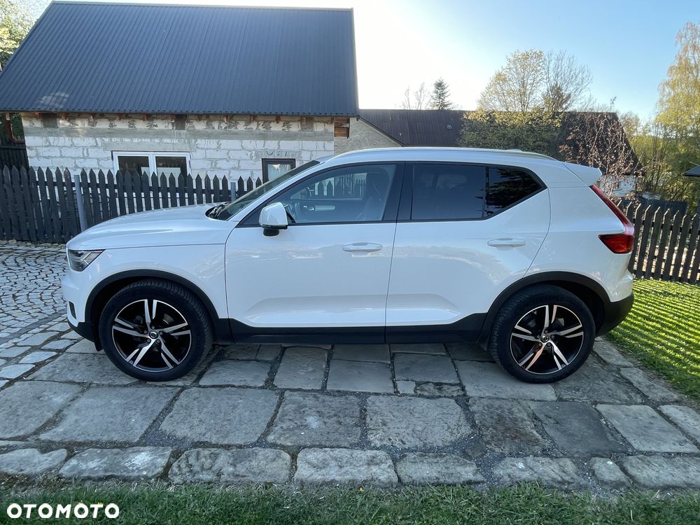 Volvo XC 40 - 3