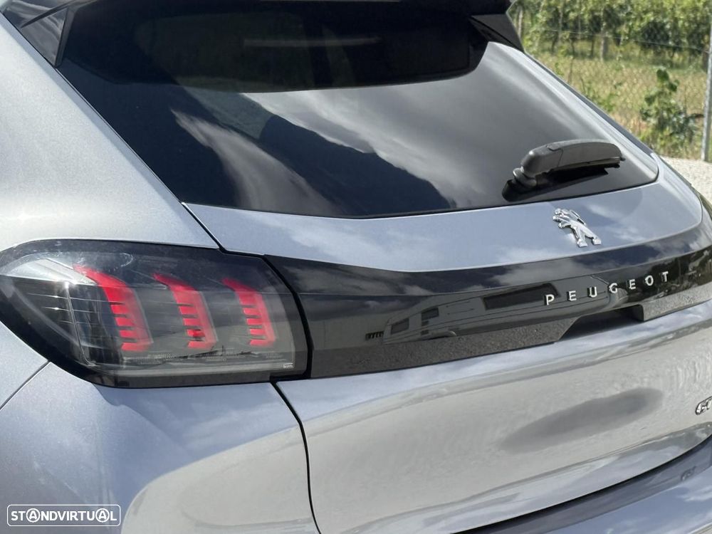 Peugeot e-208 50 kWh GT - 16