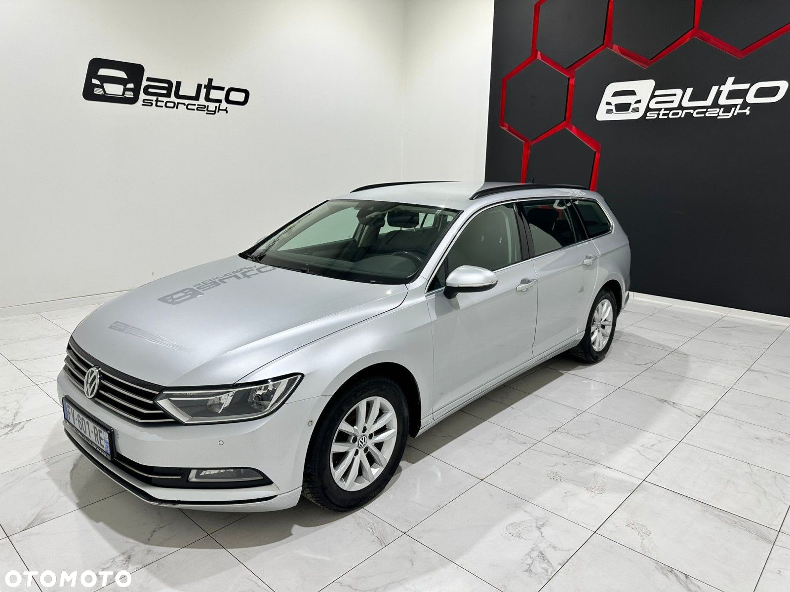 Volkswagen Passat - 2