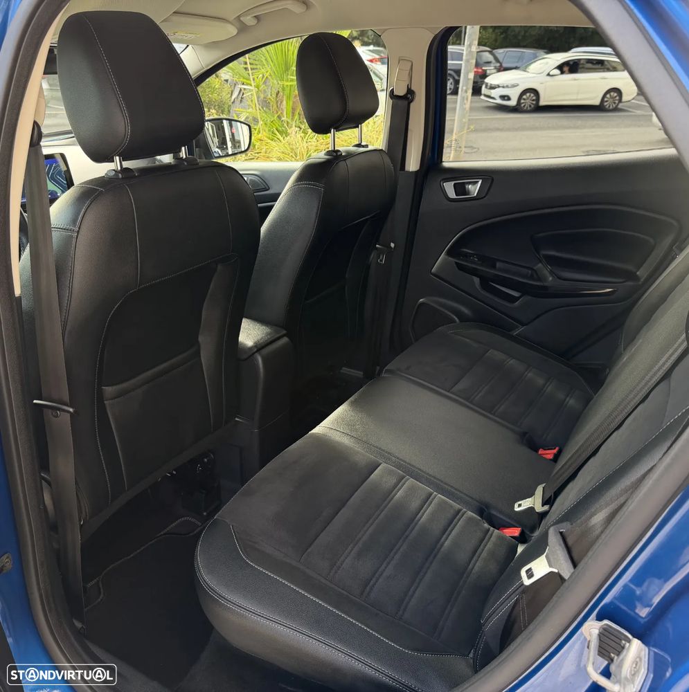 Ford EcoSport 1.0 EcoBoost ST-Line Plus - 23