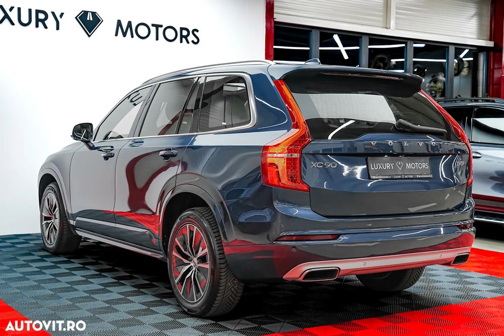 Volvo XC 90 B5 D AWD Geartronic Momentum Pro - 7