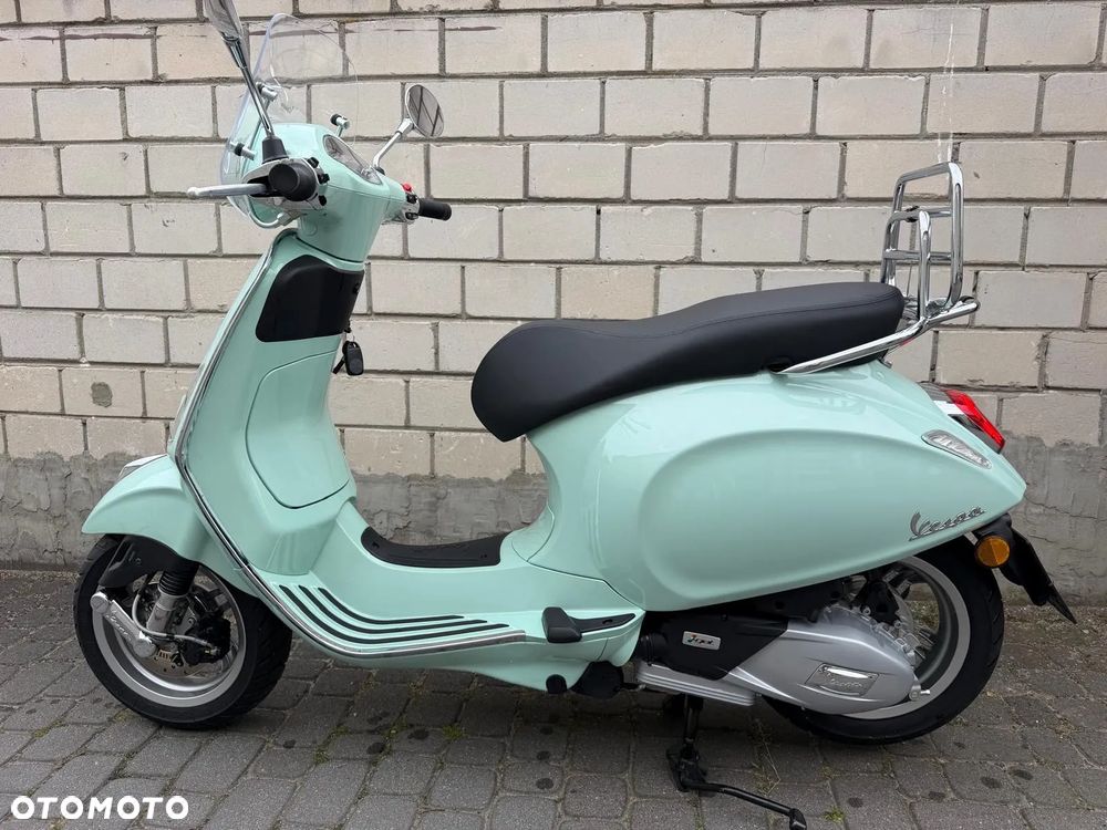 Vespa Primavera - 9