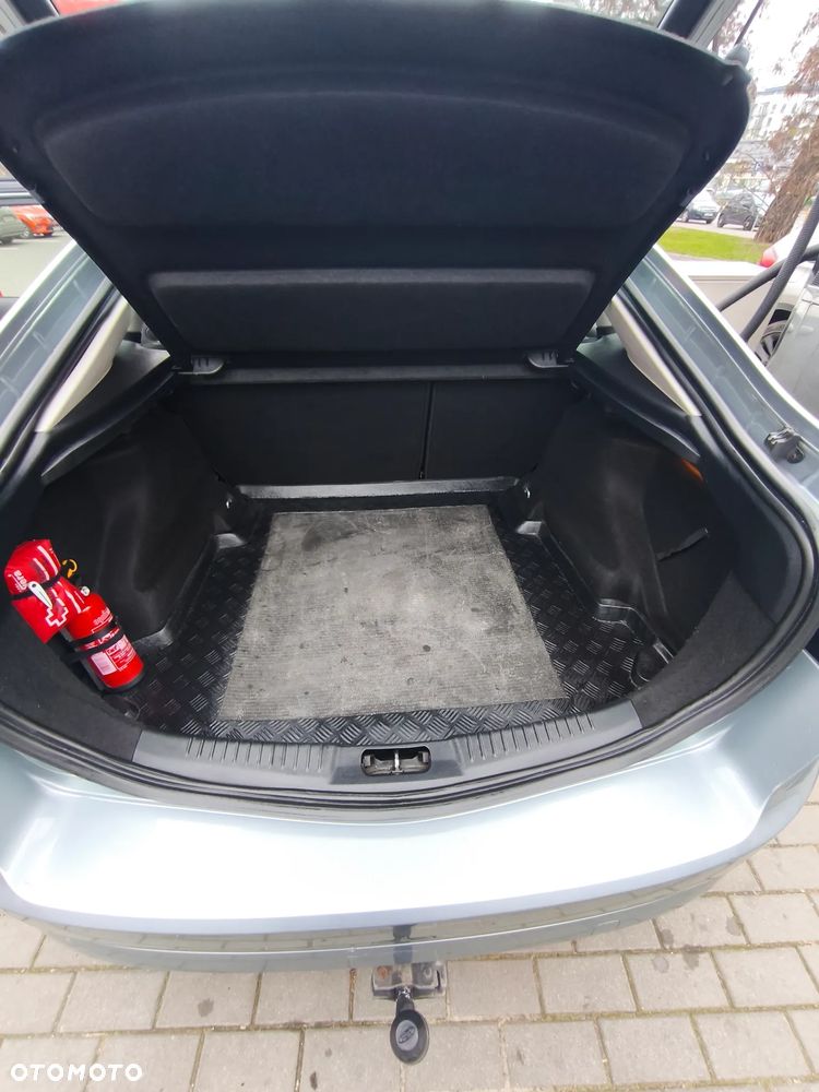 Ford Mondeo 2.0 Ghia - 12