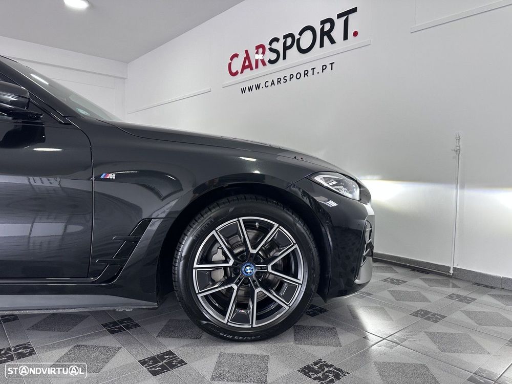 BMW i4 eDrive35 Edição Desportiva M - 9