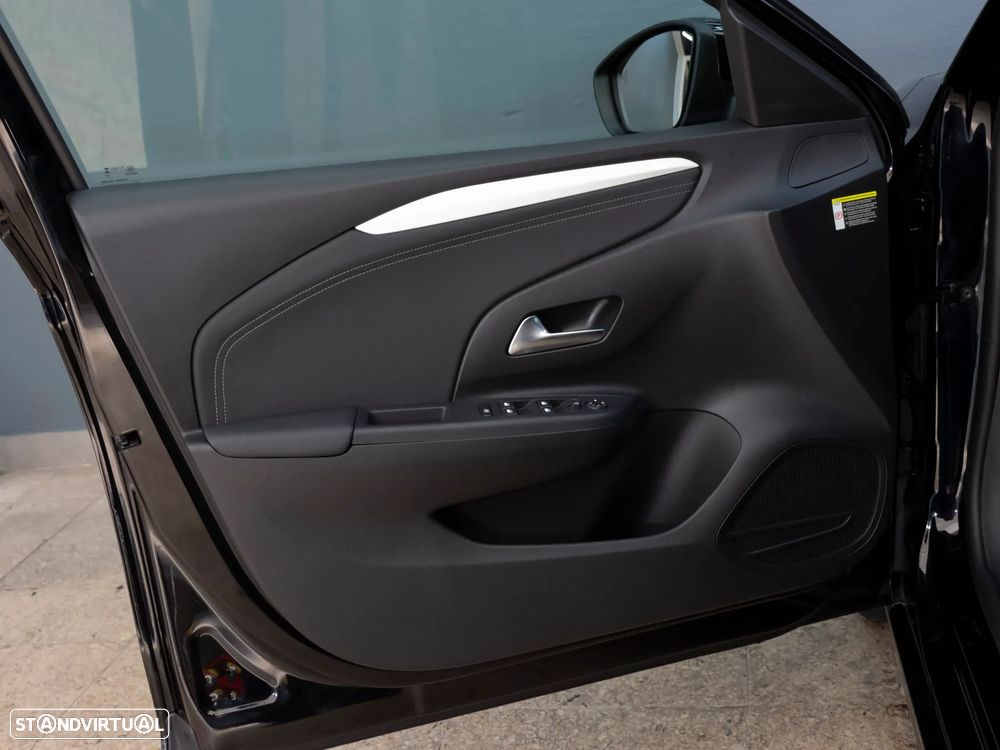 Opel Corsa 1.2 T Hybrid EdCT - 13