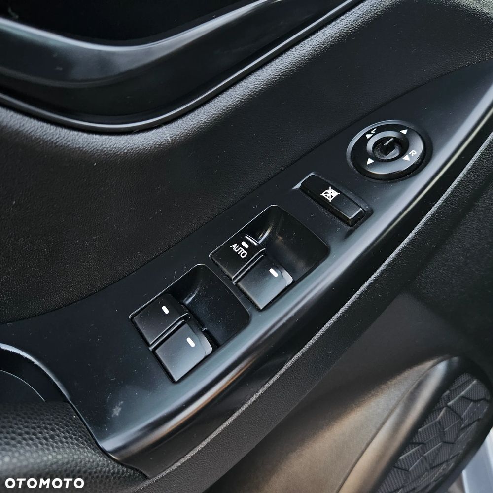 Hyundai ix20 - 19