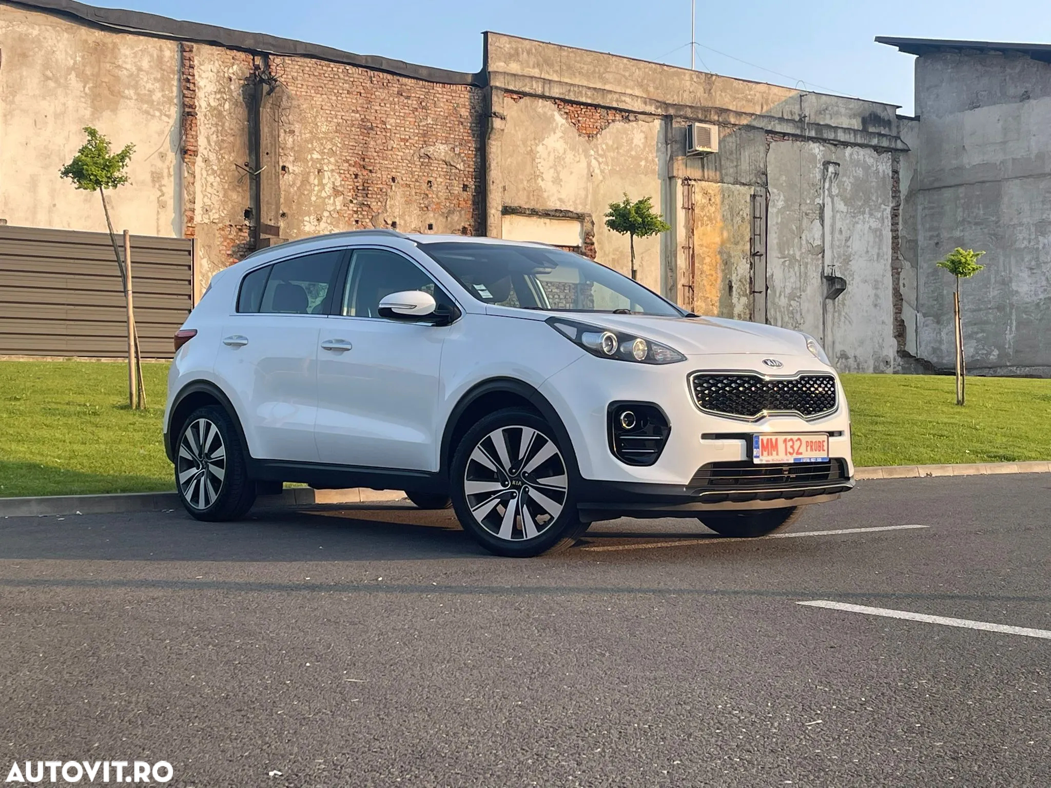 Kia Sportage 1.7 CRDI 2WD Dream-Team Edition - 3