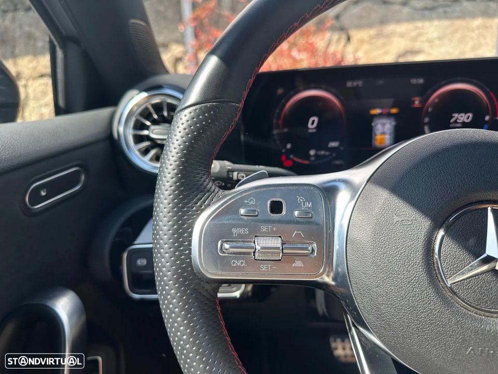 Mercedes-Benz A 250 e 8G-DCT AMG Line Advanced Plus - 21
