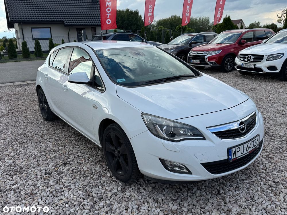 Opel Astra - 1