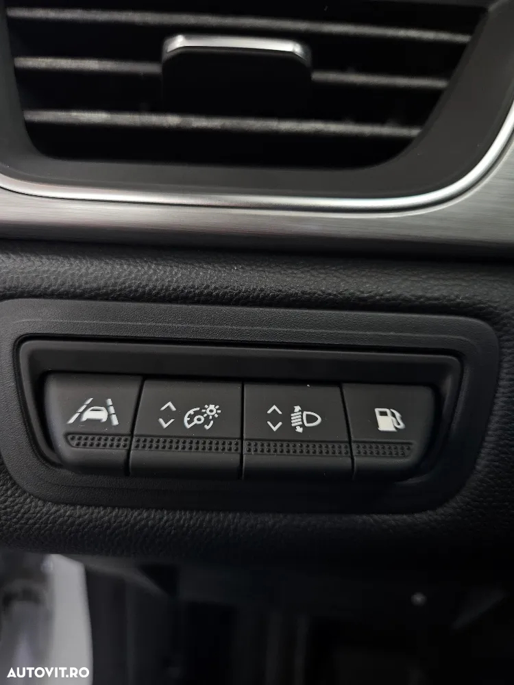 Renault Captur E-Tech Plug-In-Hybrid Intens - 21