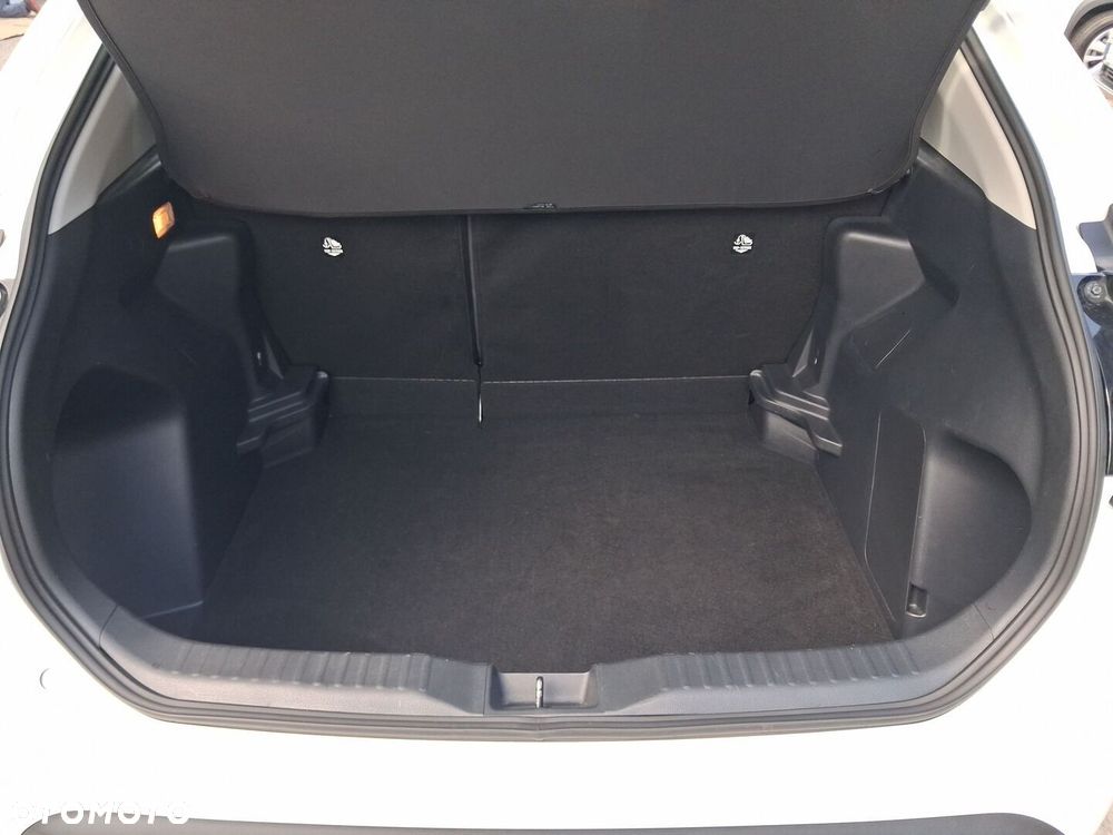 Toyota Yaris Cross Hybrid 1.5 Comfort - 12