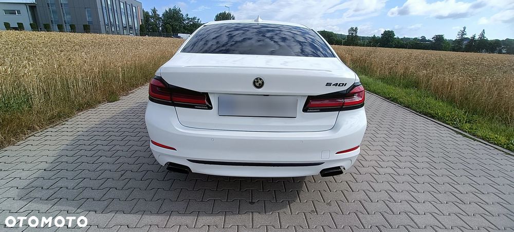 BMW Seria 5 540i Sport Line sport - 3