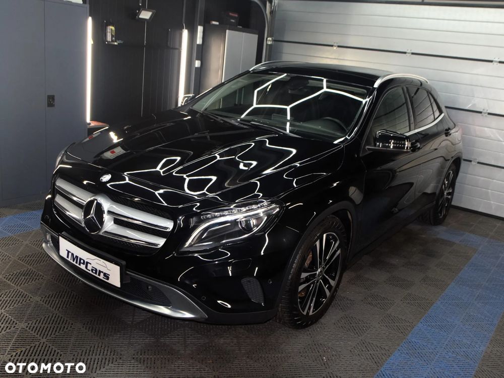 Mercedes-Benz GLA 250 4-Matic - 32