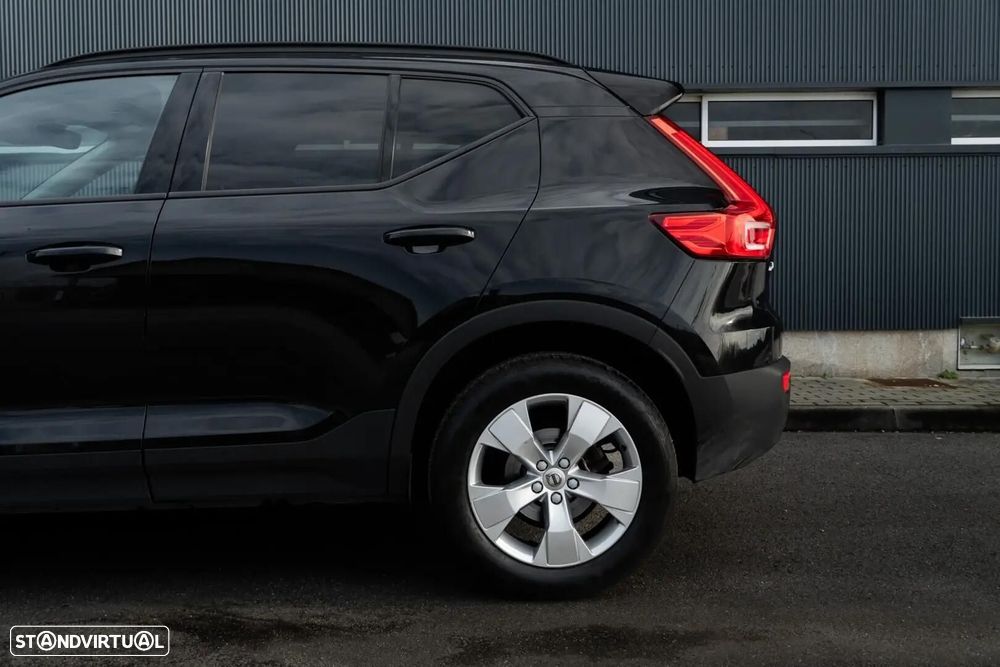 Volvo XC 40 - 18