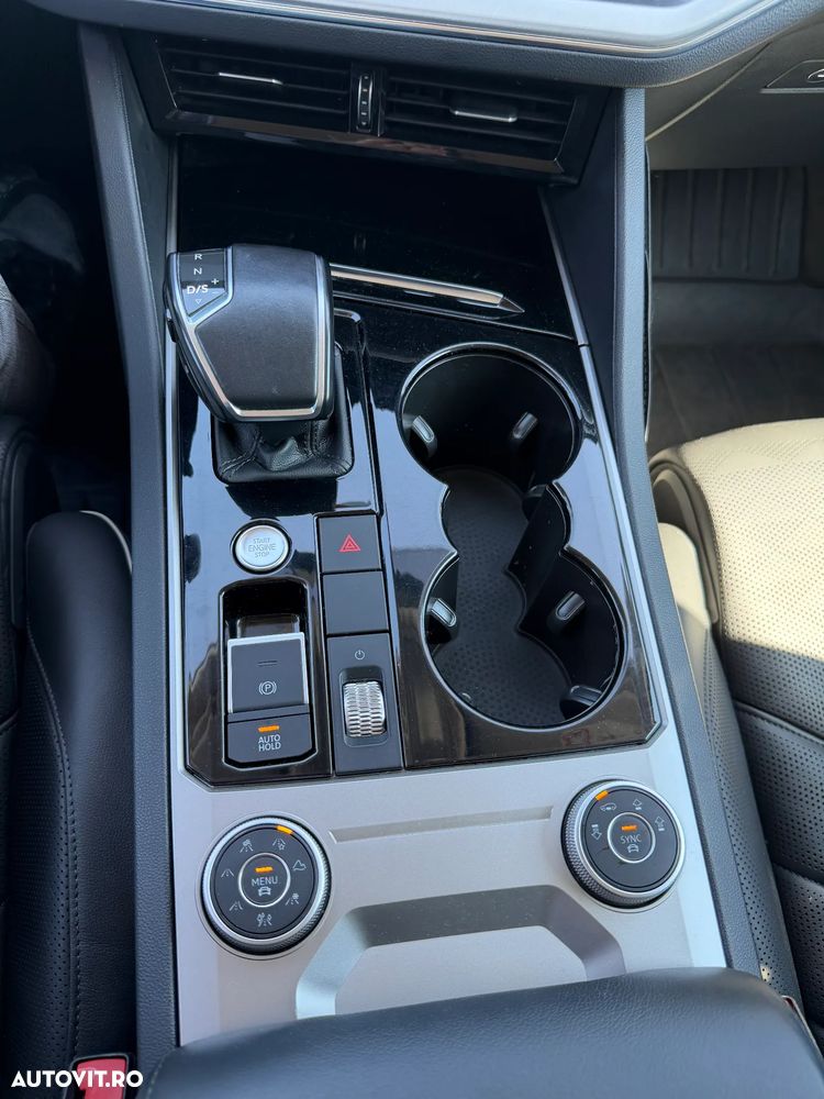 Volkswagen Touareg V6 TDI Elegance - 25
