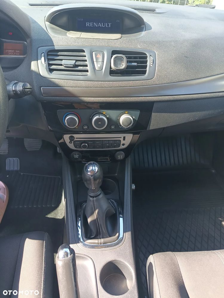 Renault Megane 1.5 dCi Authentique - 9