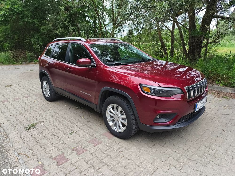Jeep Cherokee - 26