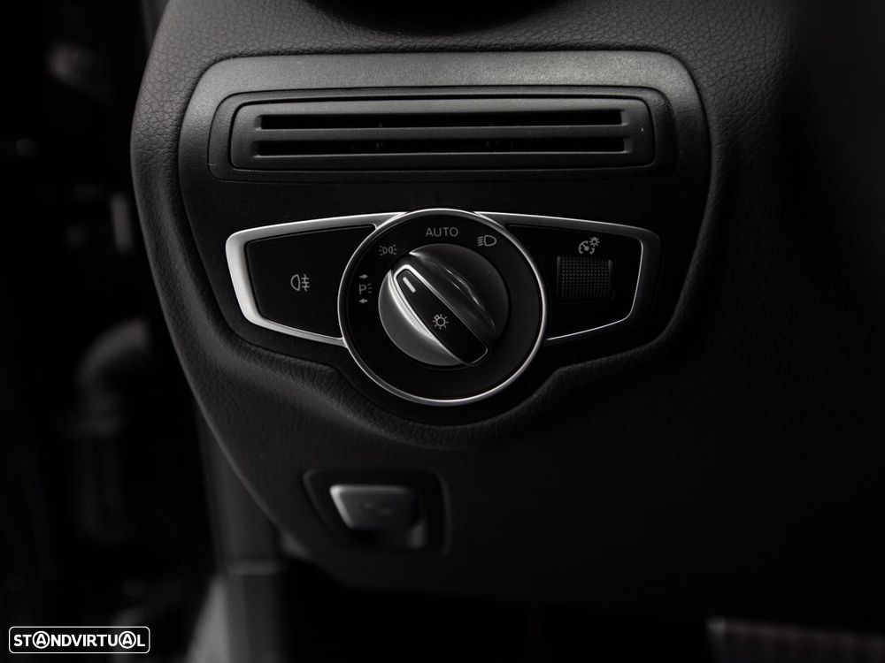 Mercedes-Benz GLC 300 de 4Matic - 16