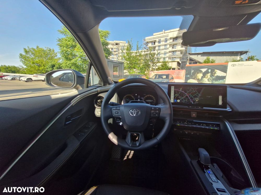 TOYOTA C-HR 2023 — imagine 20