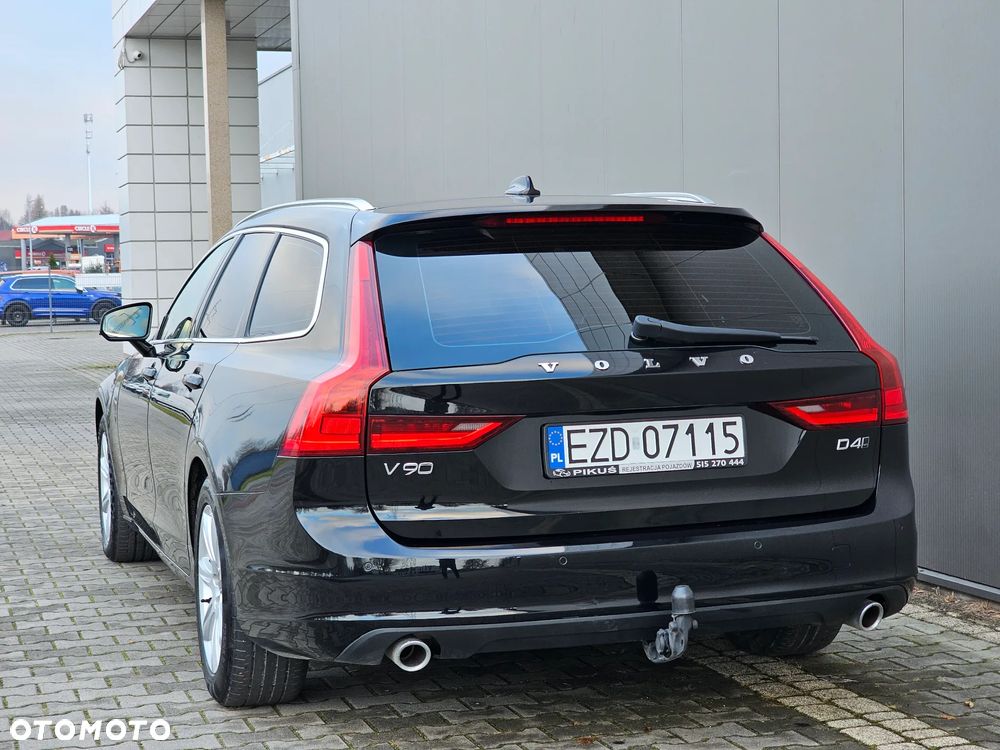 Volvo V90 D4 AWD Geartronic Momentum - 12