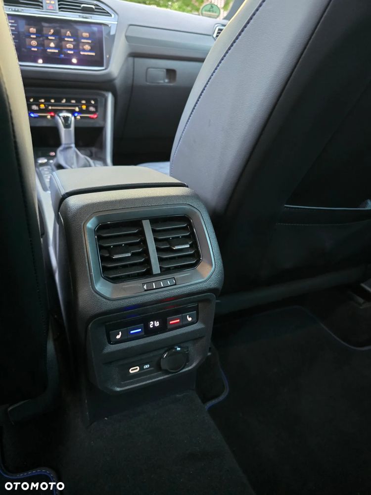 Volkswagen Tiguan - 9