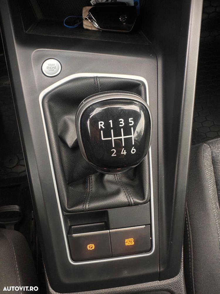 Volkswagen Golf 2.0 TDI Life - 19