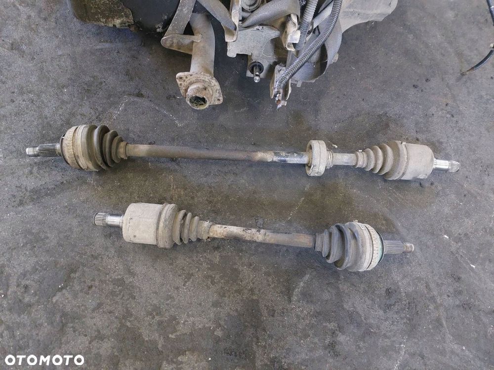 WYPRZEDAŻ!!! SILNIK BENZYNOWY KOMPLETNY HONDA CIVIC VI D14A7 1.4 16V - 14