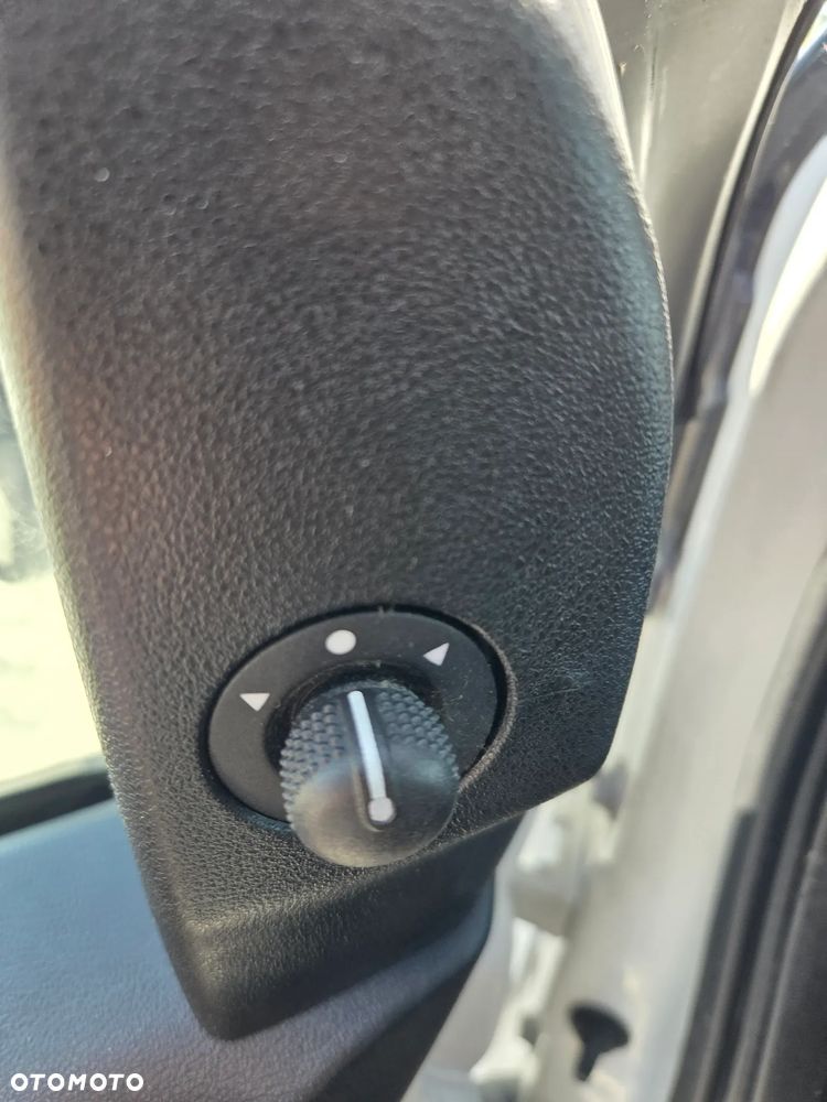 Fiat Doblo - 21