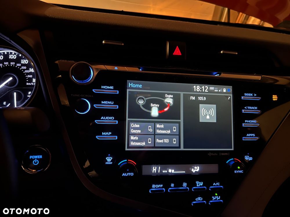 Toyota Camry 2.5 Hybrid Executive CVT - 7
