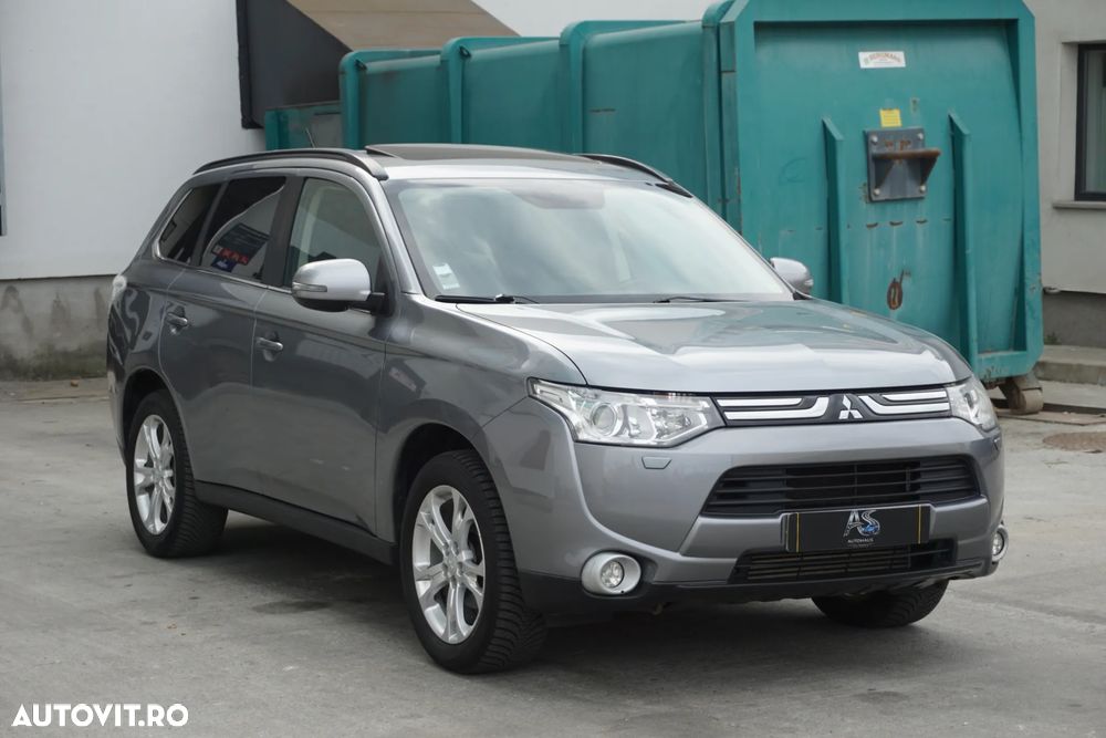 Mitsubishi Outlander 2.2 DI-D 4WD Automatik Instyle - 4