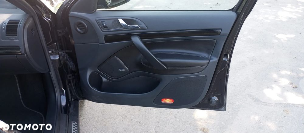 Skoda Octavia 2.0 TSI RS - 12
